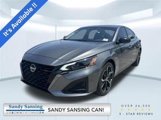 Used 2025 Nissan Altima 2.5 SR FWD video 1