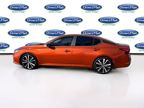 Used 2019 Nissan Altima 2.5 SR w/ SR Premium Package image 4