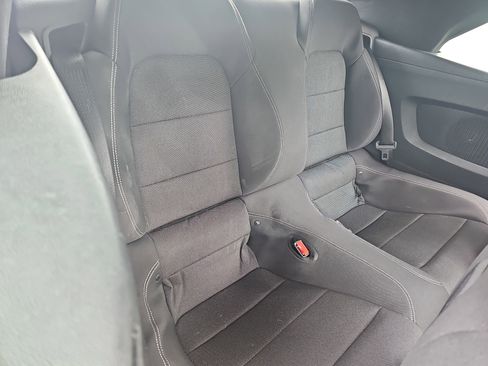 Used 2017 Ford Mustang Convertible RWD image 12