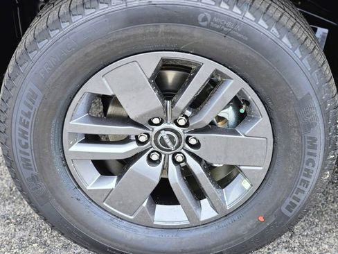 New 2026 Nissan Frontier SV w/ All-Weather Content Package AWD/4WD image 10