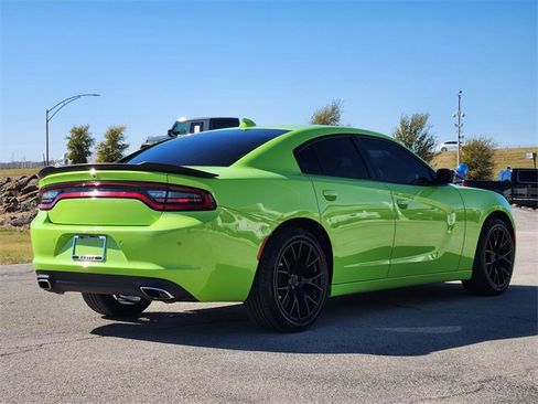 Used 2023 Dodge Charger SXT image 7