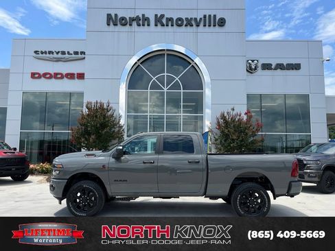 New 2026 RAM 2500 Big Horn AWD/4WD image 2