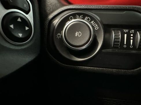 Used 2020 Jeep Wrangler Unlimited Rubicon image 24