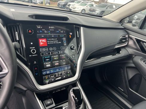 Certified 2025 Subaru Outback Limited image 29