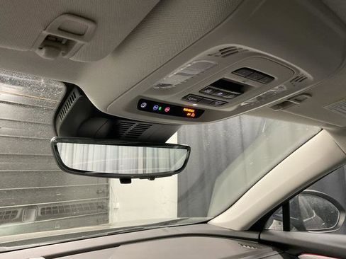 New 2026 Buick Envision Avenir image 17