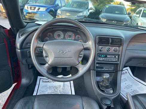 Used 2000 Ford Mustang GT RWD image 28