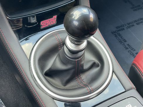 Used 2019 Subaru WRX STI image 5