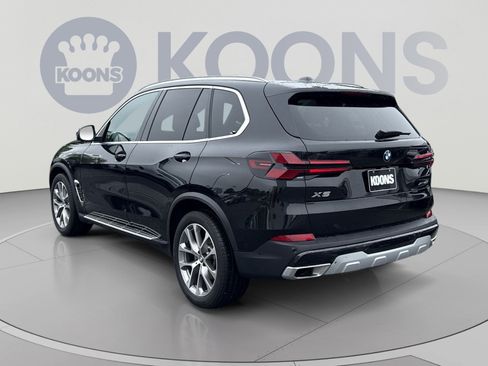 Used 2025 BMW X5 xDrive40i AWD/4WD image 4