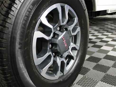 Used 2023 GMC Sierra 3500 SLE w/ SLE Convenience Package image 13