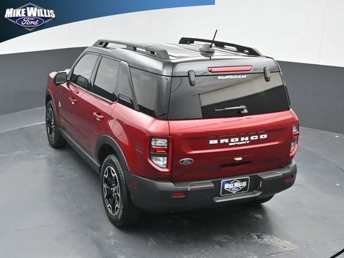 Used 2025 Ford Bronco Sport Outer Banks w/ Outer Banks Tech Package+ AWD/4WD image 13