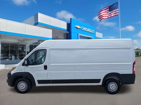 Used 2025 RAM ProMaster 3500 w/ Convenience Group FWD image 6