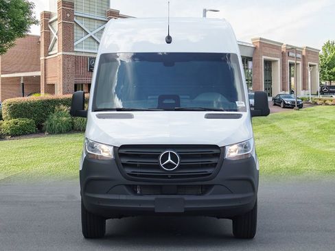 New 2025 Mercedes-Benz Sprinter 2500 image 2