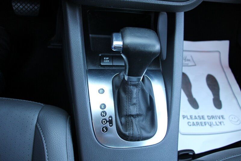 Used 2009 Volkswagen Jetta SE FWD image 8