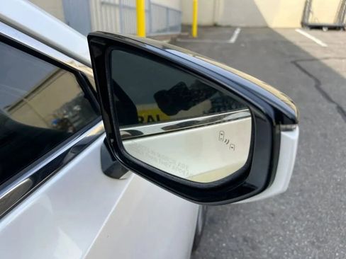 Used 2020 Lexus ES 350 w/ Premium Package FWD image 34