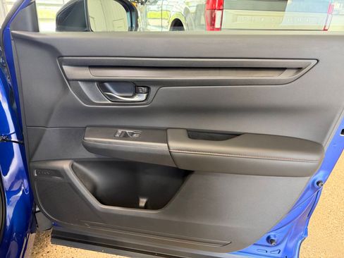 Used 2025 Honda CR-V Sport-L image 29