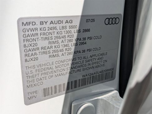 New 2025 Audi Q5 Premium Plus image 17