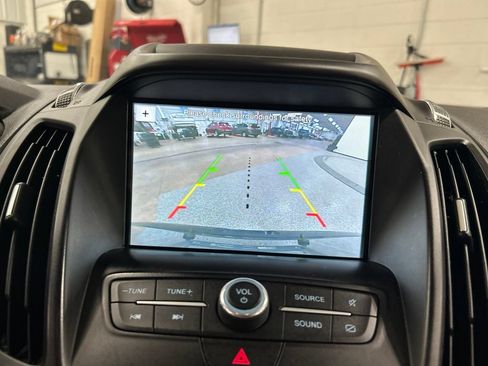 Used 2019 Ford Escape SE AWD/4WD image 20