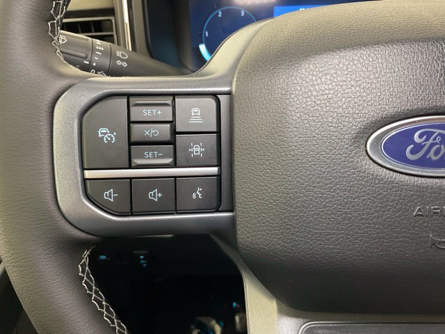 New 2026 Ford F250 Lariat w/ Black Appearance Package AWD/4WD image 24