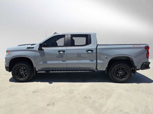 Used 2024 Chevrolet Silverado 1500 LT Trail Boss w/ Convenience Package II AWD/4WD image 7