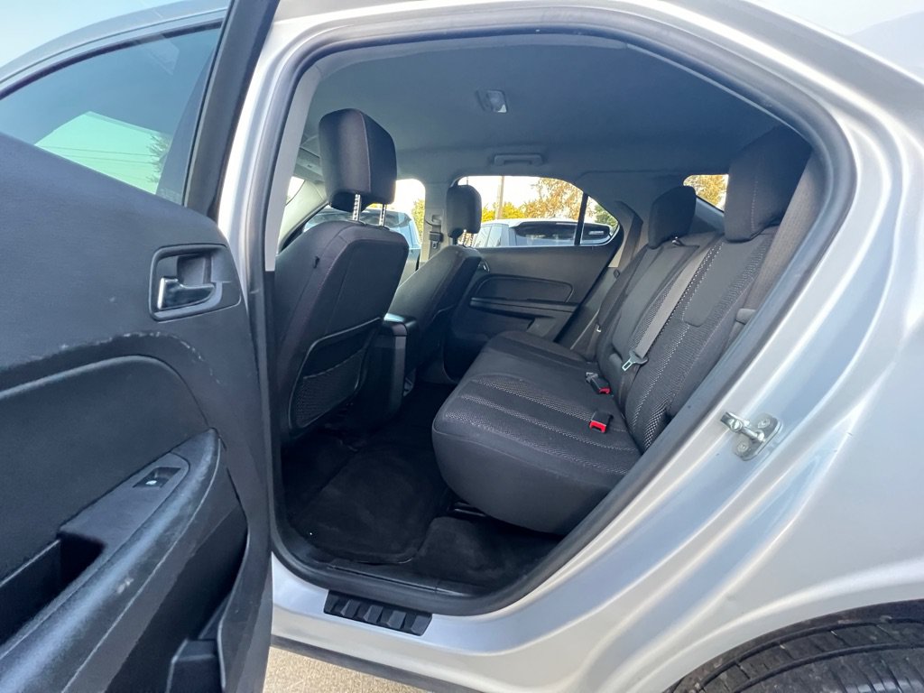 Used 2013 Chevrolet Equinox LT AWD/4WD image 12