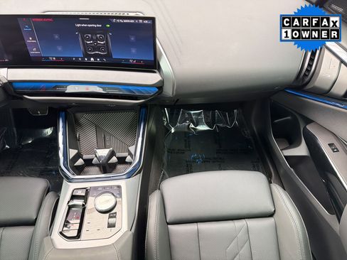Used 2025 BMW X3 M50 w/ Premium Package image 29