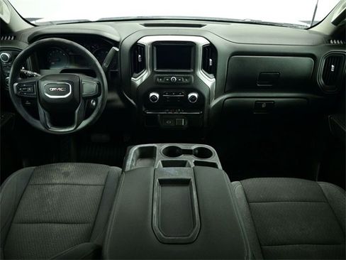 Used 2020 GMC Sierra 2500 4x4 Crew Cab w/ Convenience Package image 4