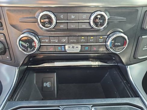 Certified 2023 Ford F150 Lariat w/ Trailer Tow Package AWD/4WD image 28