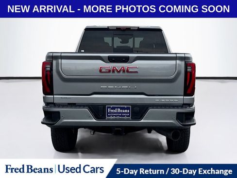 Used 2025 GMC Sierra 2500 Denali w/ Denali Reserve Package AWD/4WD image 6