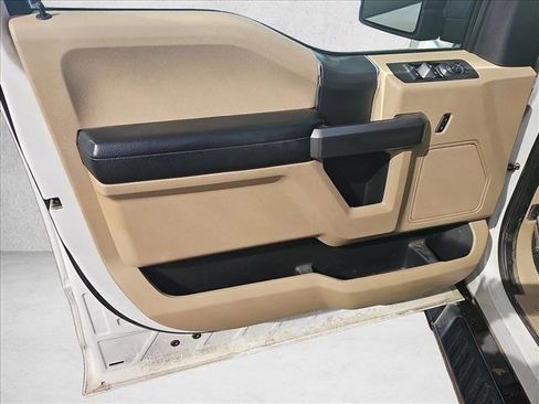 Used 2019 Ford F150 XLT w/ Equipment Group 302A Luxury image 13