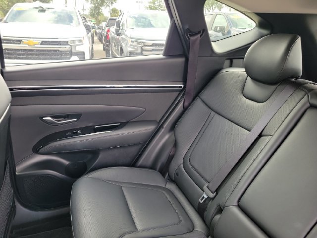 Used 2023 Hyundai Tucson Limited AWD/4WD image 13