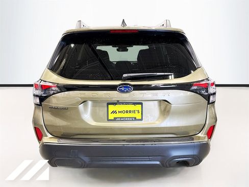 Used 2026 Subaru Forester Premium AWD/4WD image 5