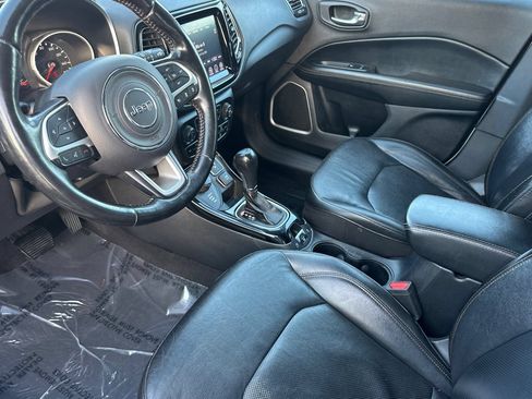 Used 2021 Jeep Compass Limited AWD/4WD image 9