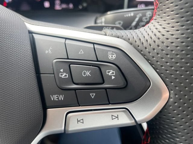 New 2026 Volkswagen GTI SE FWD image 20