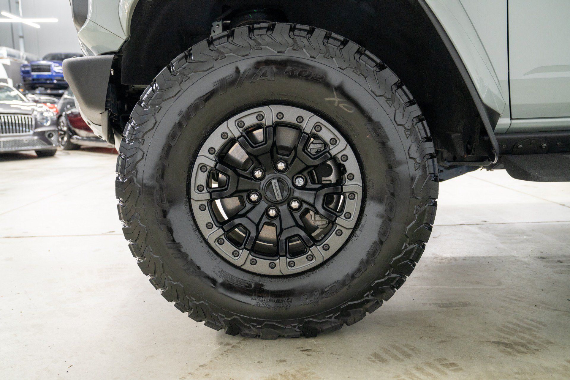 Used 2024 Ford Bronco Raptor w/ Interior Carbon Fiber Pack 6 AWD/4WD image 9