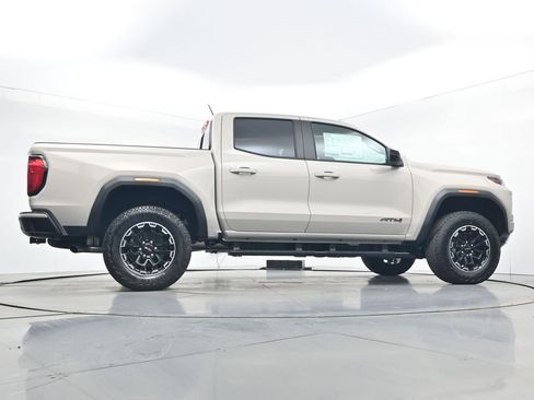 New 2026 GMC Canyon AT4 image 28