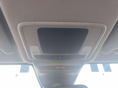 Certified 2024 Honda HR-V LX image 31