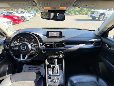 Used 2018 MAZDA CX-5 Touring w/ Preferred Equipment Package AWD/4WD image 30