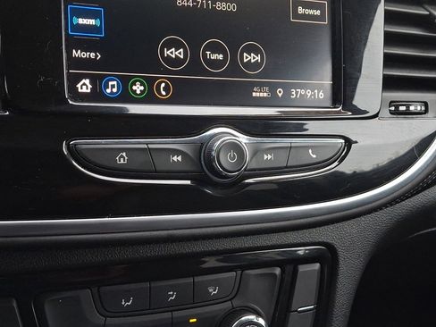 Used 2022 Buick Encore Preferred w/ Safety Package image 17