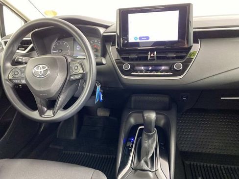 Used 2024 Toyota Corolla LE FWD image 13