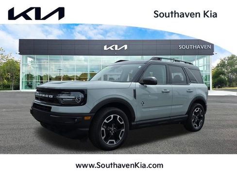 Used 2022 Ford Bronco Sport Outer Banks w/ Tech Package AWD/4WD image 1