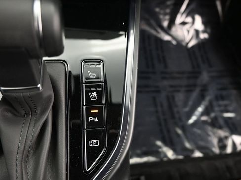 New 2026 Kia Niro SX image 32