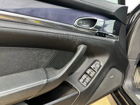 Used 2013 Porsche Panamera 4 image 15