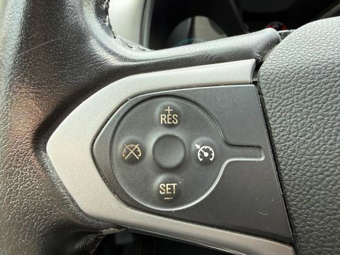 Used 2015 Chevrolet Colorado LT RWD image 15