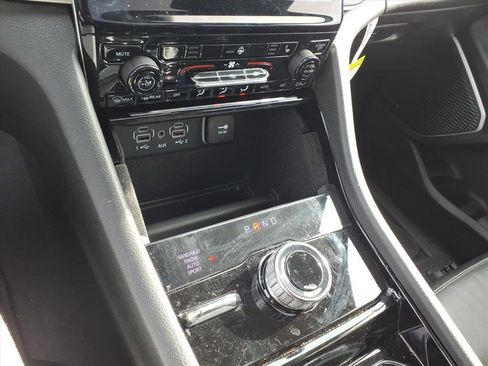 Certified 2021 Jeep Grand Cherokee L Limited image 26