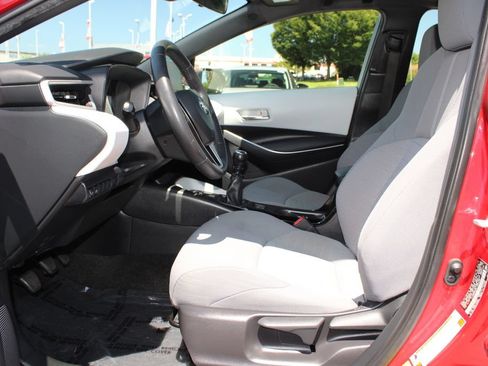 Used 2020 Toyota Corolla SE FWD image 11