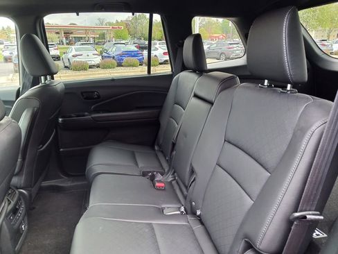 Used 2022 Honda Passport Elite image 6