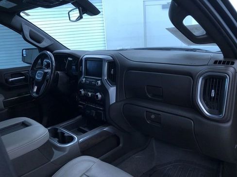 Used 2020 GMC Sierra 1500 SLT w/ SLT Premium Package AWD/4WD image 17