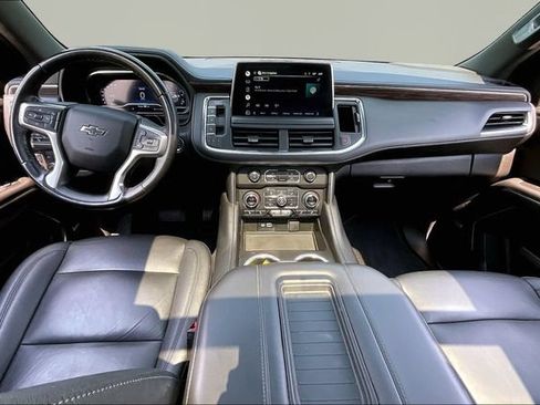 Used 2022 Chevrolet Tahoe Z71 AWD/4WD image 7
