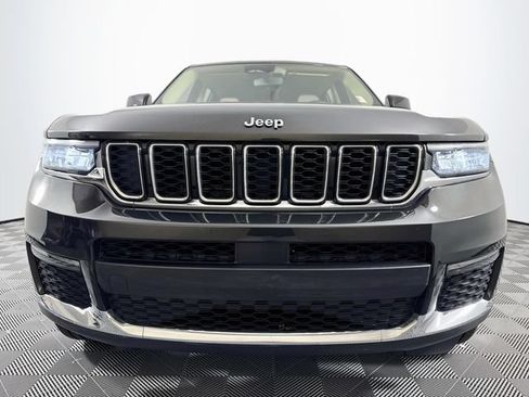Used 2021 Jeep Grand Cherokee L Limited AWD/4WD image 11