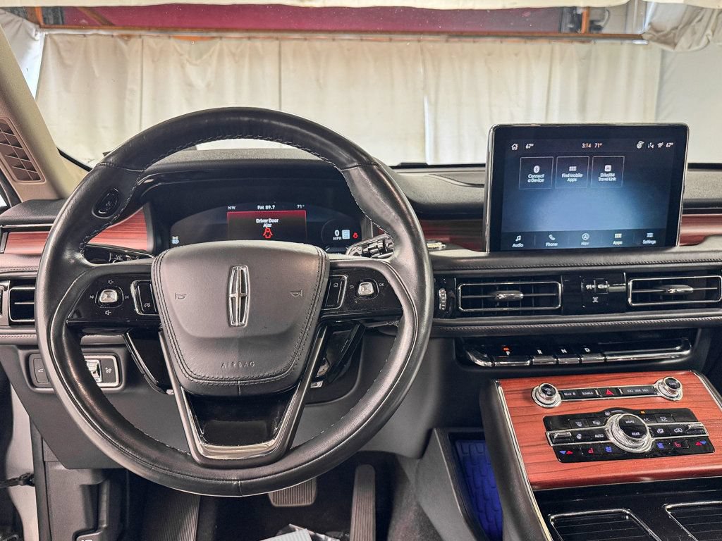 Used 2022 Lincoln Aviator Reserve w/ Elements Package Plus AWD/4WD image 15
